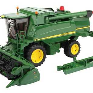 John Deere U02132 T670i Combine - U02132 - J. D. Combine T670i